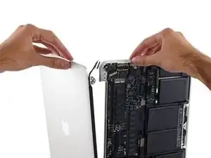 MacBook Pro 13" Retina Display Late 2013 Display Assembly Replacement