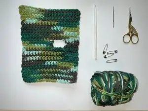 How to repair a hole in a crochet dishcloth