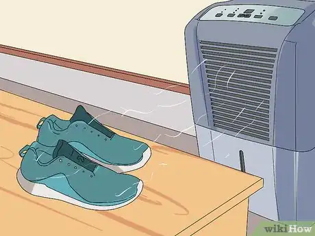 Image titled Clean Tennis Shoes Step 6