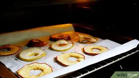 Image titled Dry Apples in the Oven Step 9