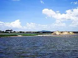 Salt fields in An Ngãi commune