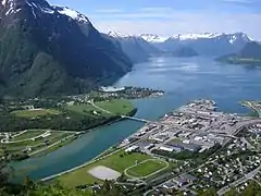 Mouth of the river at Åndalsnes