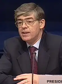 Alan Dukes, December 1996 (cropped).jpg