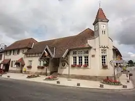 The town hall in Courbesseaux