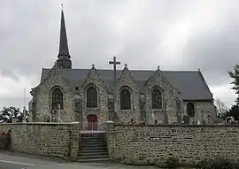 The church of Saint-Pierre, in Drouges