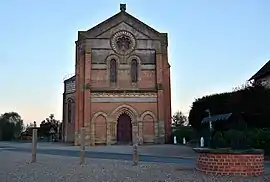 The church in Saint-Léopardin d'Augy