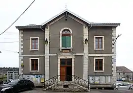 The town hall in Fort-du-Plasne