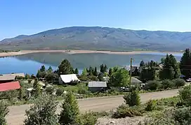 Homes along the shore of Green Mountain Reservoir in Heeney.