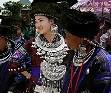 Black Hmong's clothing and also people in China.