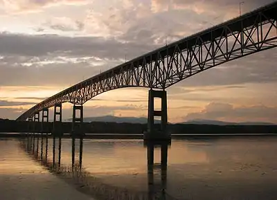 A continuous truss bridge, Kingston–Rhinecliff Bridge over the Hudson River in New York, United States