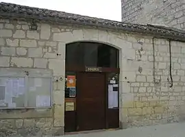 The town hall of Flaugnac