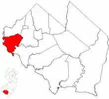 Location of Greenwich Township in Cumberland County highlighted in red (right). Inset map: Location of Cumberland County in New Jersey highlighted in red (left).