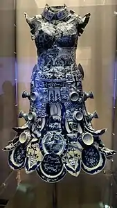 "The Weight of the Millennium", a dress by Li Xiaofeng, made entirely of porcelain pieces