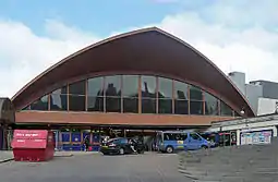 Oxford Road, an elevated station for passing rail services to Wales, Scotland and the Midlands