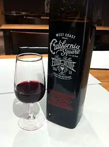 square wine bottle