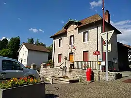 Town hall of Patornay.