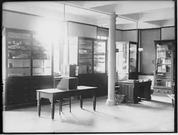 Photograph of Peabody Museum Library