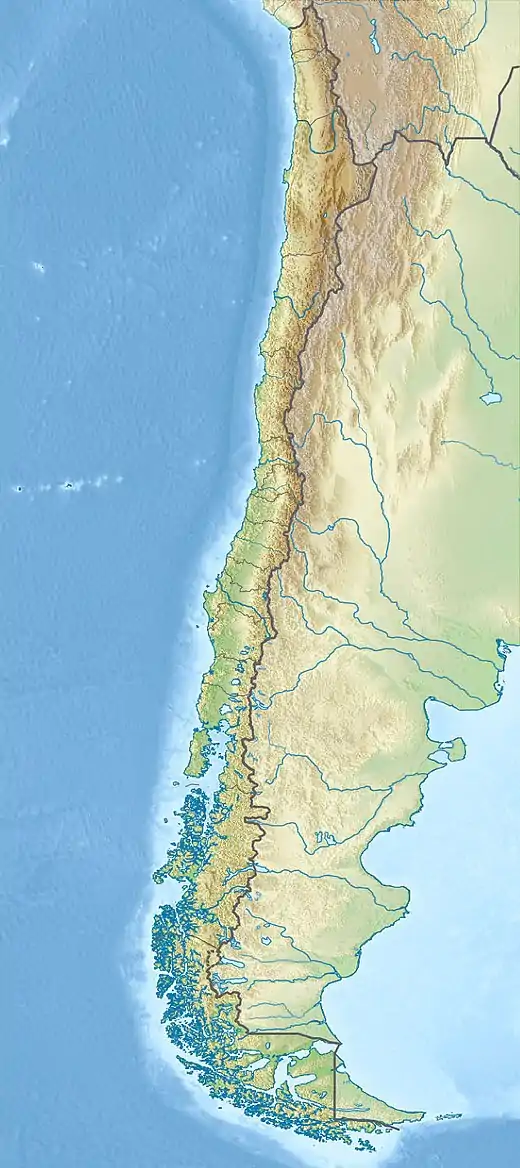 Lake Pehoé is located in Chile