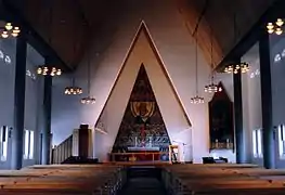 Vardø Church, interior, hall church, concrete (1958)