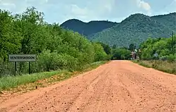 The gravel road through Venterskroon