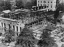 The modern West Wing under construction, circa 1933